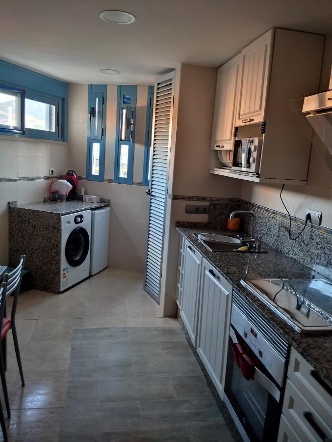 בנידורם Estudio Con Cocina-Comedor Independiente מראה חיצוני תמונה